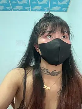 Lilyy18 online show from 04.30.26