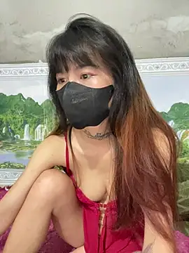 Snapshot of Lilyy18 chatting on 06.21.26 Lilyy18 online show from 06.21.26