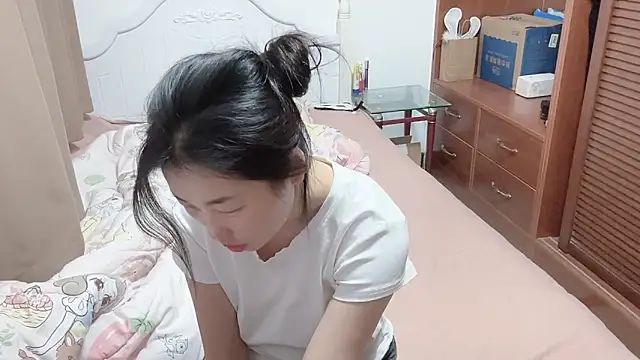 XIAOnaimao-001 online show from 05.07.26