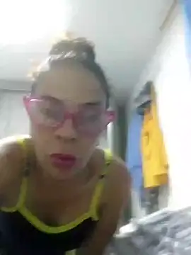 Snapshot of Ragnia_Duxx chatting on 07.28.26 Ragnia Duxx online show from 07.28.26