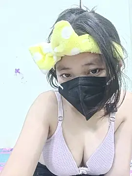 Snapshot of silkyhairs chatting on 05.19.26 silkyhairs online show from 05.19.26