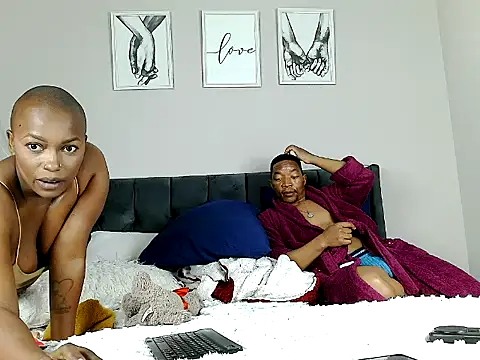 Snapshot of Matic_and_LaToyah chatting on 05.18.26 Matic and LaToyah online show from 05.18.26