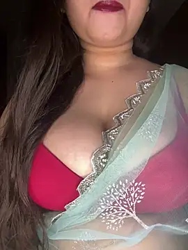 Naughty pooja44 online show from 04.29.26
