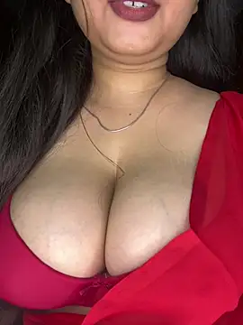 Naughty pooja44 online show from 05.27.26