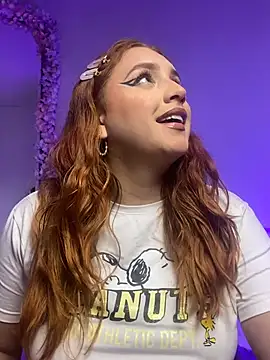 Snapshot of AntonelaSalazar chatting on 07.16.26 AntonelaSalazar online show from 07.16.26