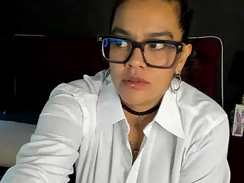 Snapshot of ZiaNoir_ chatting on 05.30.26 ZiaNoir online show from 05.30.26