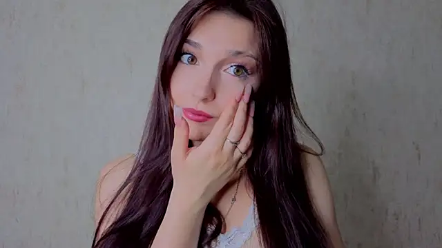 Snapshot of georgymaryhi chatting on 06.26.26 georgymaryhi online show from 06.26.26