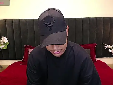noah oliver1 online show from 05.02.26
