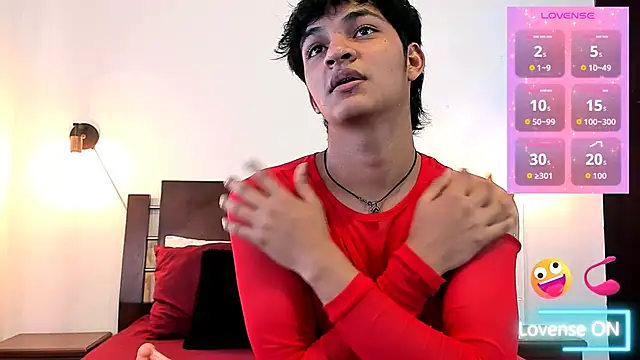 Snapshot of SahirCharm chatting on 05.16.26 SahirCharm online show from 05.16.26