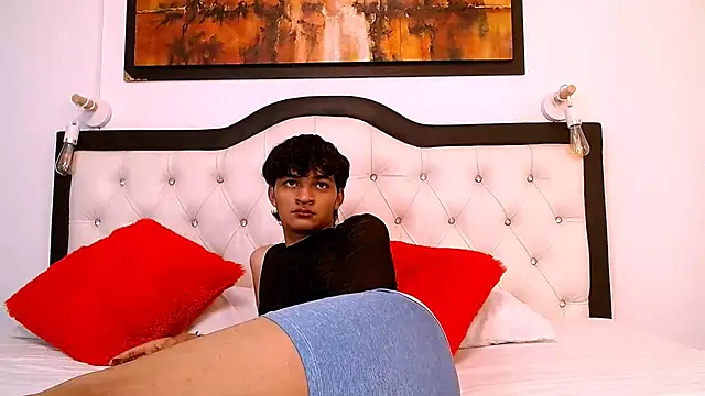 Snapshot of SahirCharm chatting on 06.06.26 SahirCharm online show from 06.06.26