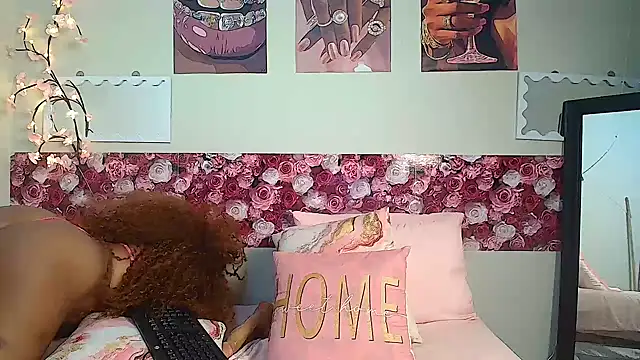 EnchantingLisa online show from 07.03.26