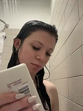 kaygbbmama online show from 04.30.26