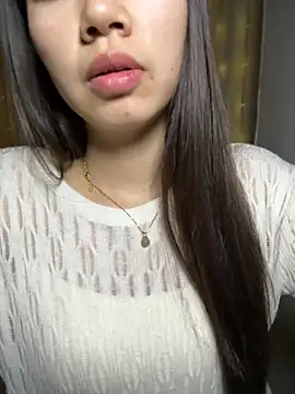 xixi-22 online show from 04.29.26