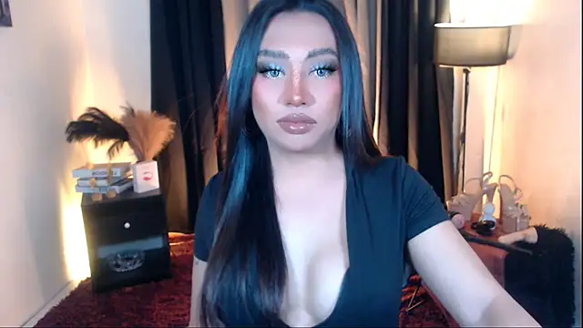 Snapshot of LoveMarie69xoxo chatting on 05.30.26 LoveMarie69xoxo online show from 05.30.26