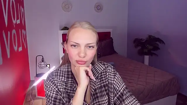 NancyGlamour online show from 06.06.26