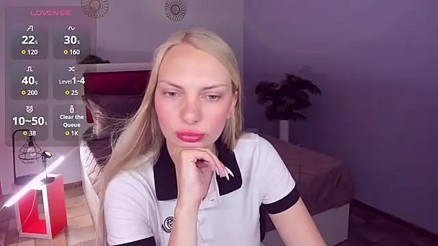 NancyGlamour online show from 06.12.26