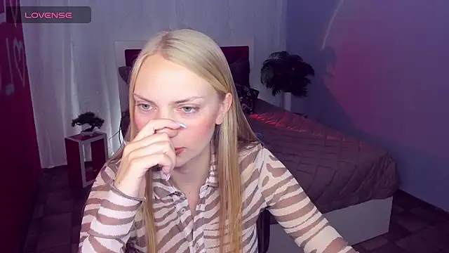 NancyGlamour online show from 06.27.26