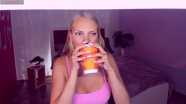 NancyGlamour online show from 07.26.26