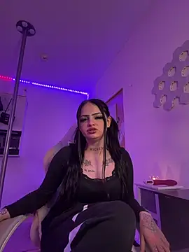 ashleysseite online show from 04.29.26