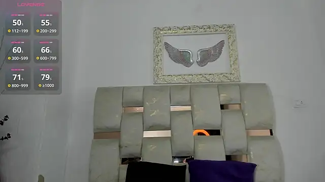 Snapshot of Salo_Duartte chatting on 07.18.26 Salo Duartte online show from 07.18.26