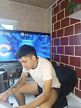 Snapshot of Max_Zambler chatting on 05.25.26 Max Zambler online show from 05.25.26