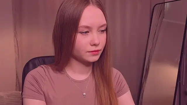 FloraLarsson online show from 05.12.26