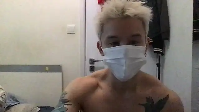 Snapshot of masterandhispup88 chatting on 07.22.26 masterandhispup88 online show from 07.22.26