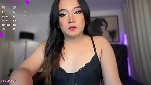 Snapshot of Sensual_Ekang chatting on 06.18.26 Sensual Ekang online show from 06.18.26