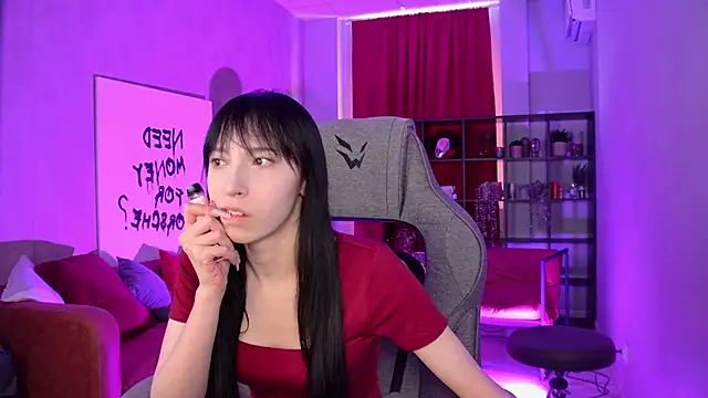 Snapshot of SeraphineSparda chatting on 06.30.26 SeraphineSparda online show from 06.30.26