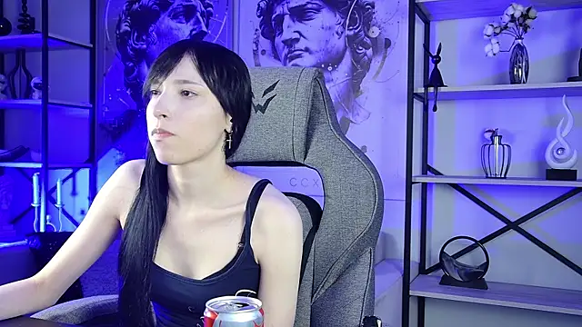 Snapshot of SeraphineSparda chatting on 07.28.26 SeraphineSparda online show from 07.28.26