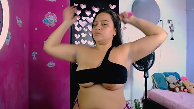 Kiara tits online show from 05.23.26