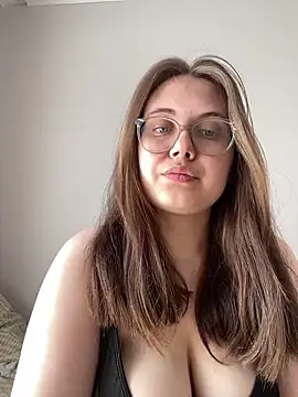 Snapshot of ecpochmak chatting on 05.22.26 ecpochmak online show from 05.22.26