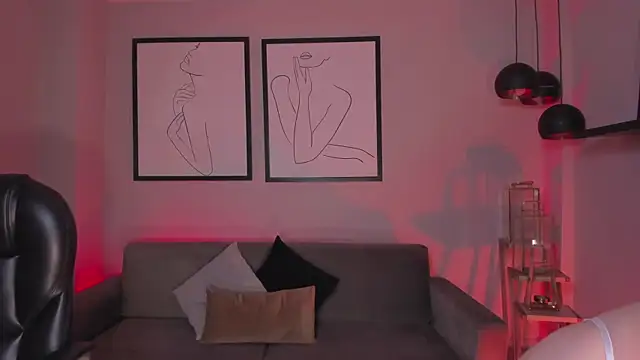 BellaStormX online show from 05.15.26