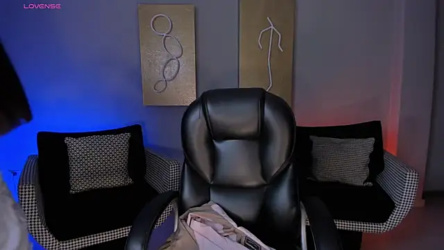 BellaStormX online show from 06.04.26