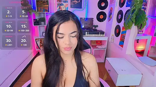 Snapshot of Duulce_mia chatting on 06.05.26 Duulce mia online show from 06.05.26
