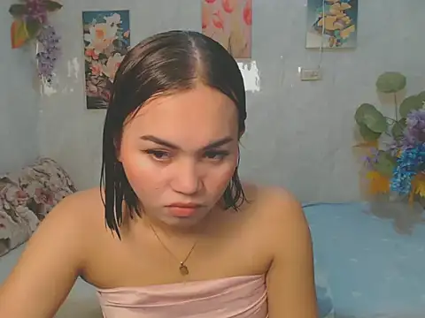 Snapshot of ur_asiankat chatting on 05.03.26 ur asiankat online show from 05.03.26