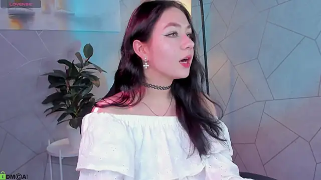 Sofia Conner online show from 06.02.26