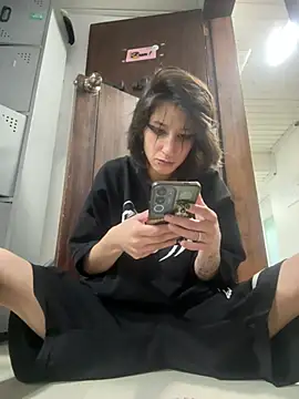 Snapshot of Evelin_Hellsing chatting on 06.16.26 Evelin Hellsing online show from 06.16.26