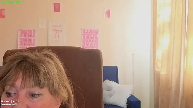 Melania Cook online show from 07.17.26