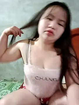 Lily Henry online show from 05.09.26