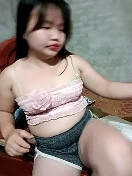 Lily Henry online show from 05.11.26