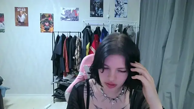 VeIvetLure online show from 05.25.26