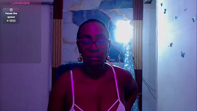 Snapshot of jannyheat chatting on 03.08.26 jannyheat online show from 03.08.26