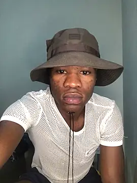 Snapshot of thandolezwe1 chatting on 05.11.26 thandolezwe1 online show from 05.11.26
