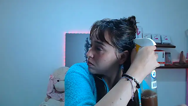 anyela bubble18 online show from 07.19.26