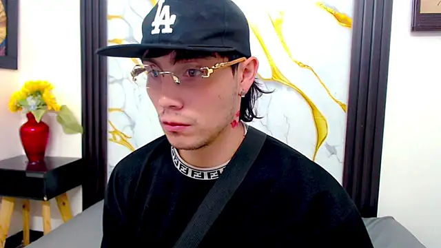  Anubis   online show from 05.08.26
