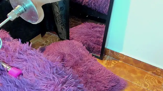 mia valentine   online show from 05.07.26