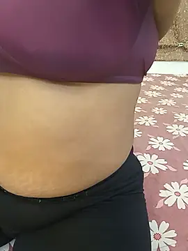 Snapshot of Sumona_darlinh chatting on 07.04.26 Sumona darlinh online show from 07.04.26