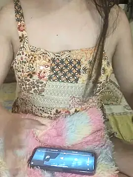 Snapshot of itz_gauri chatting on 07.26.26 itz gauri online show from 07.26.26