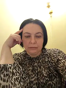 EmmaEmmy40 online show from 05.02.26